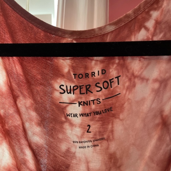 Torrid Plus Size Top - Picture 3 of 4